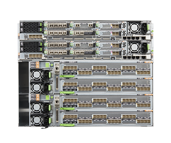 Zdjęcie: ETERNUS DX8900 S6 - 2