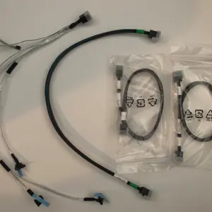 Kabel SAS 3.0 do kontrolera Fujitsu S26361-F1537-L180